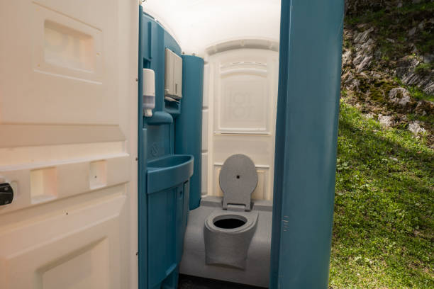Best Portable restroom trailer rental  in Mission, KS